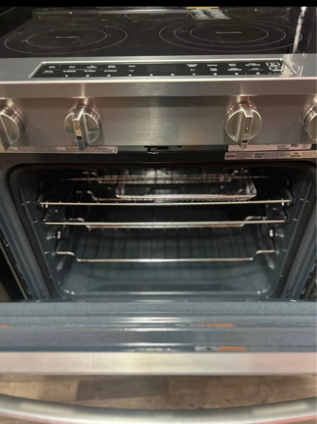 30” Whirlpool Electric Range