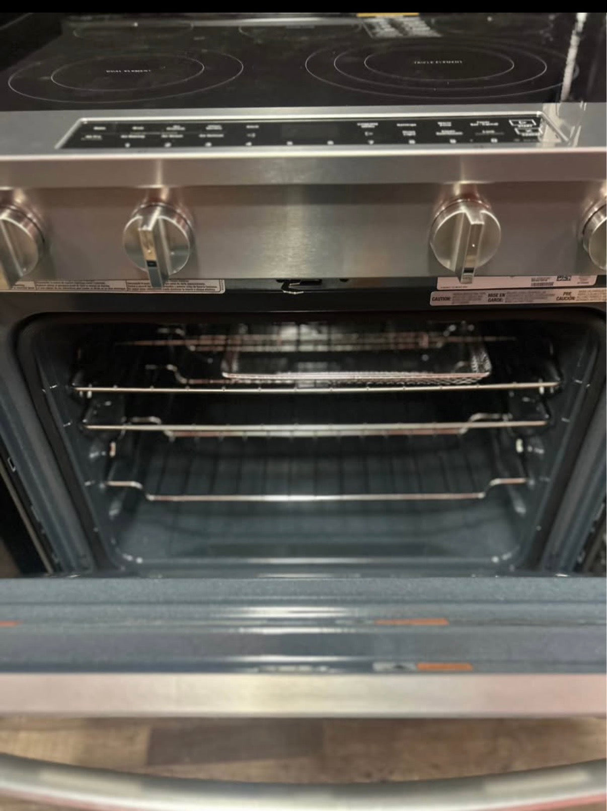 30” Whirlpool Electric Range