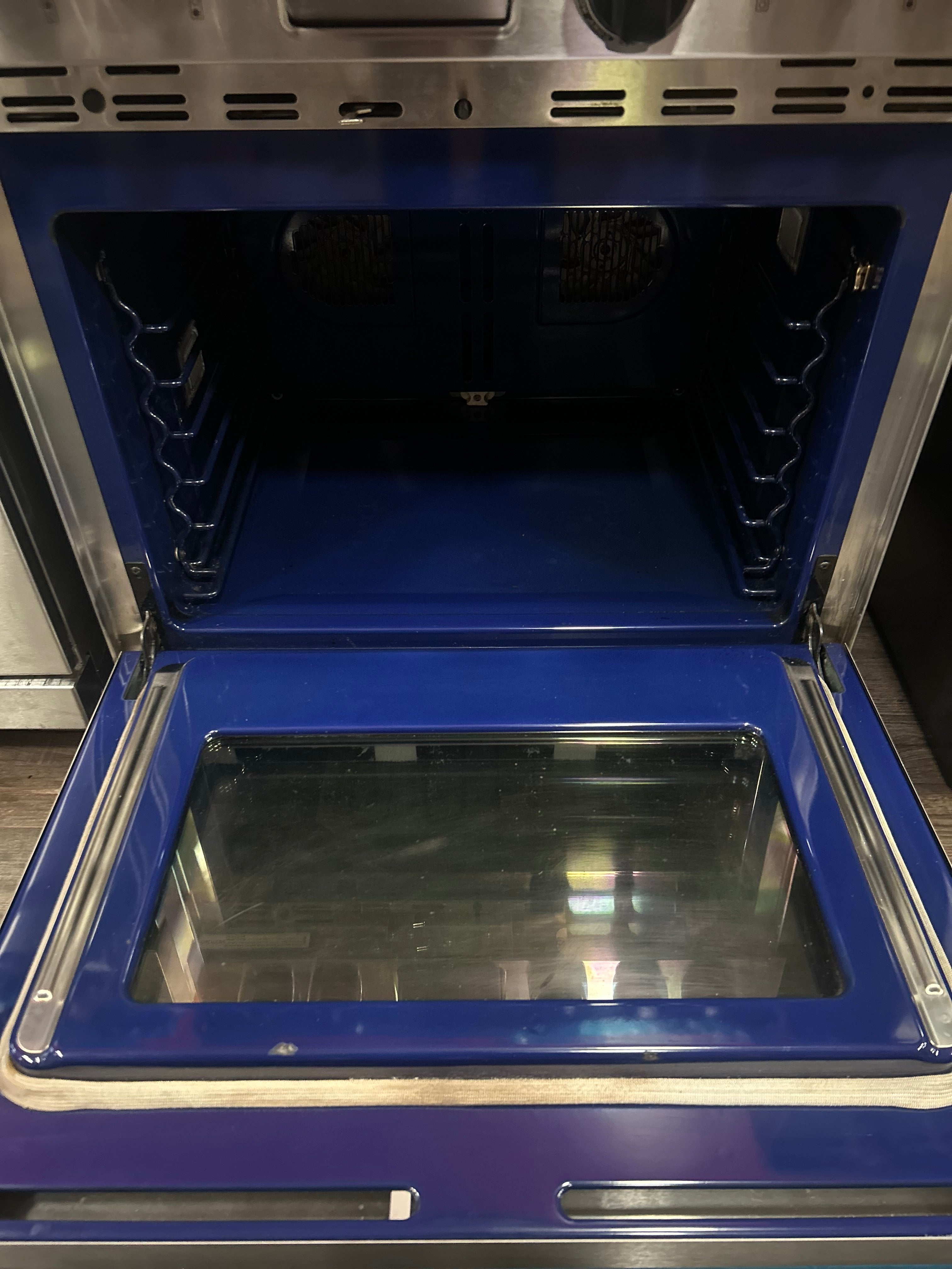 30” Dual Fuel Wolf Range
