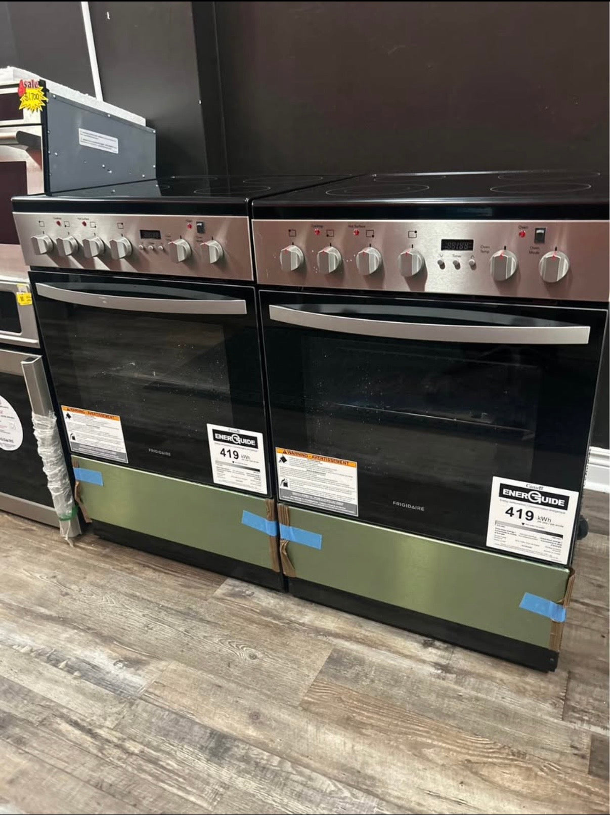 24” Frigidaire Electric Range