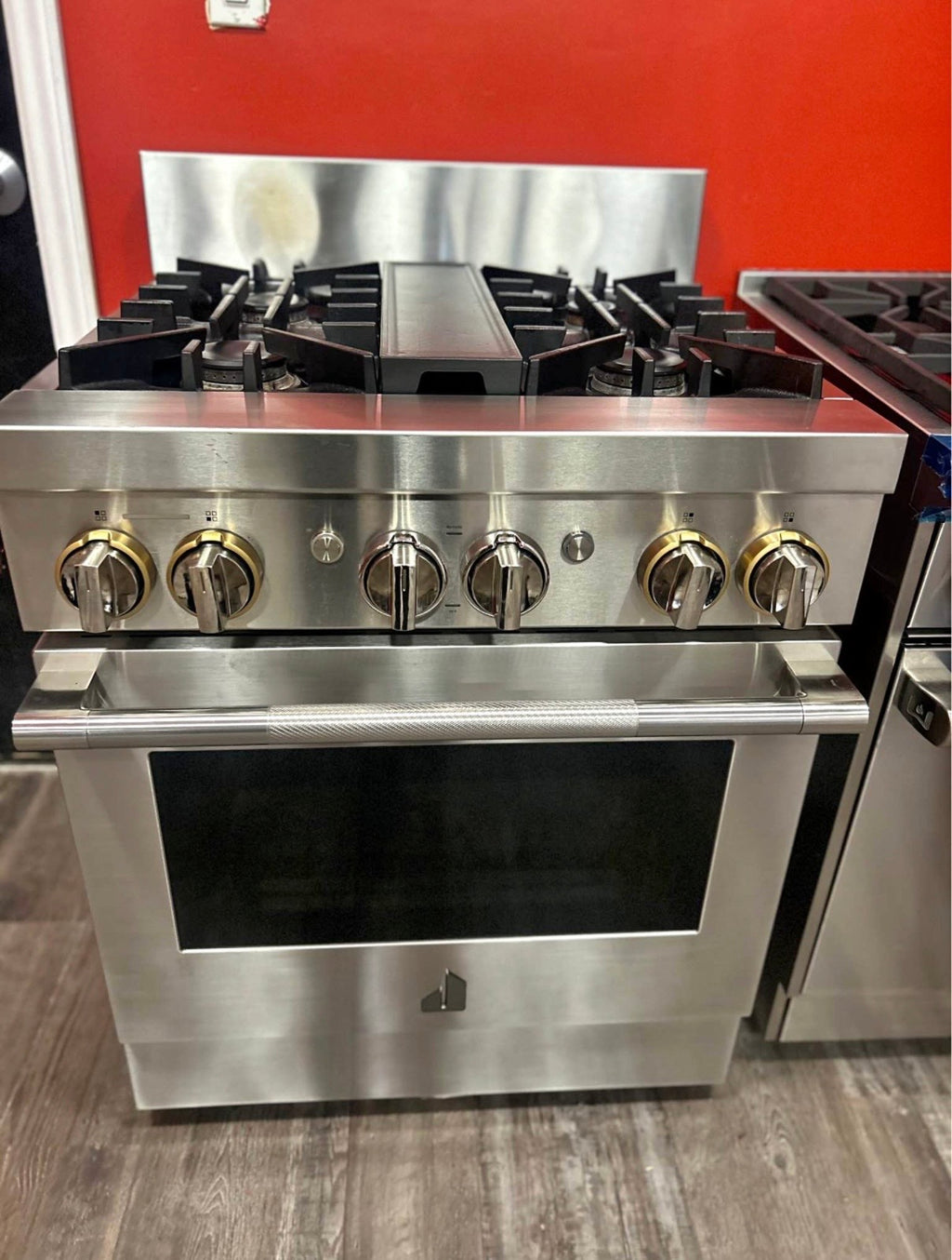 30” Jennair Rise Gas Range