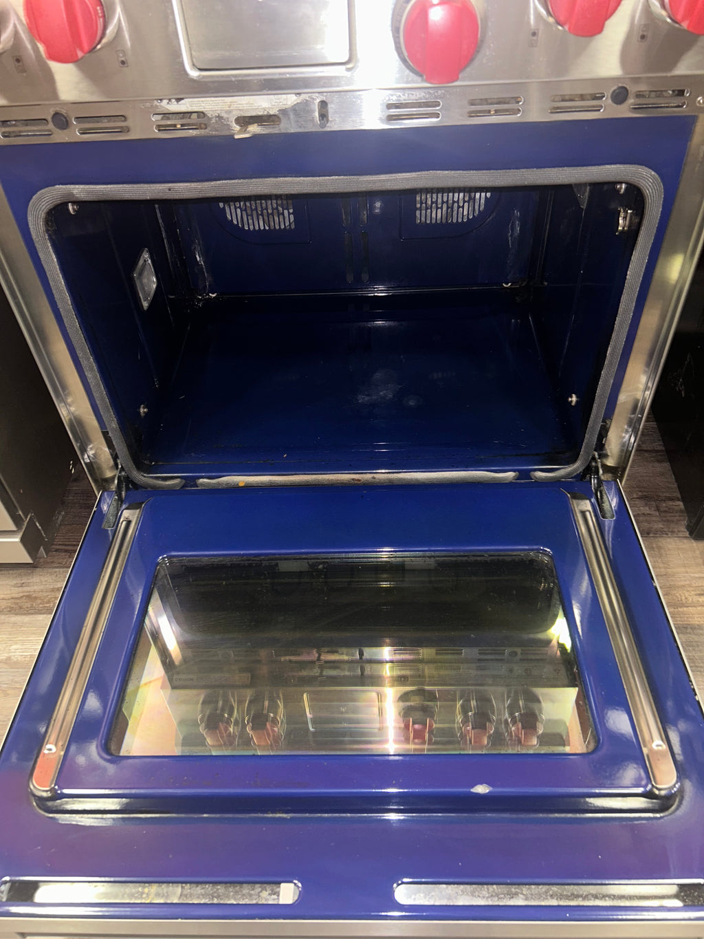 30" Wolf Dual Fuel Range