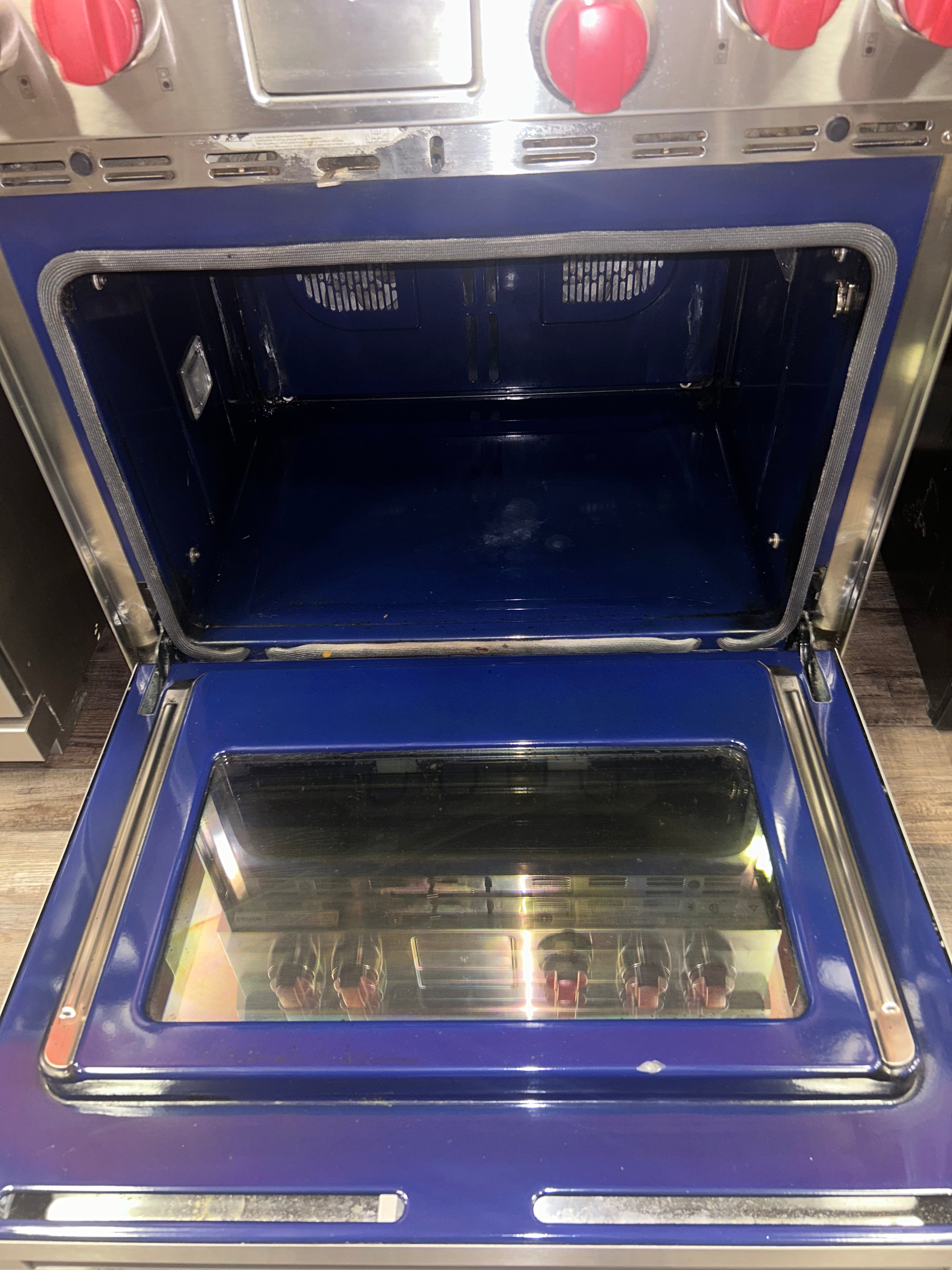 30" Wolf Dual Fuel Range