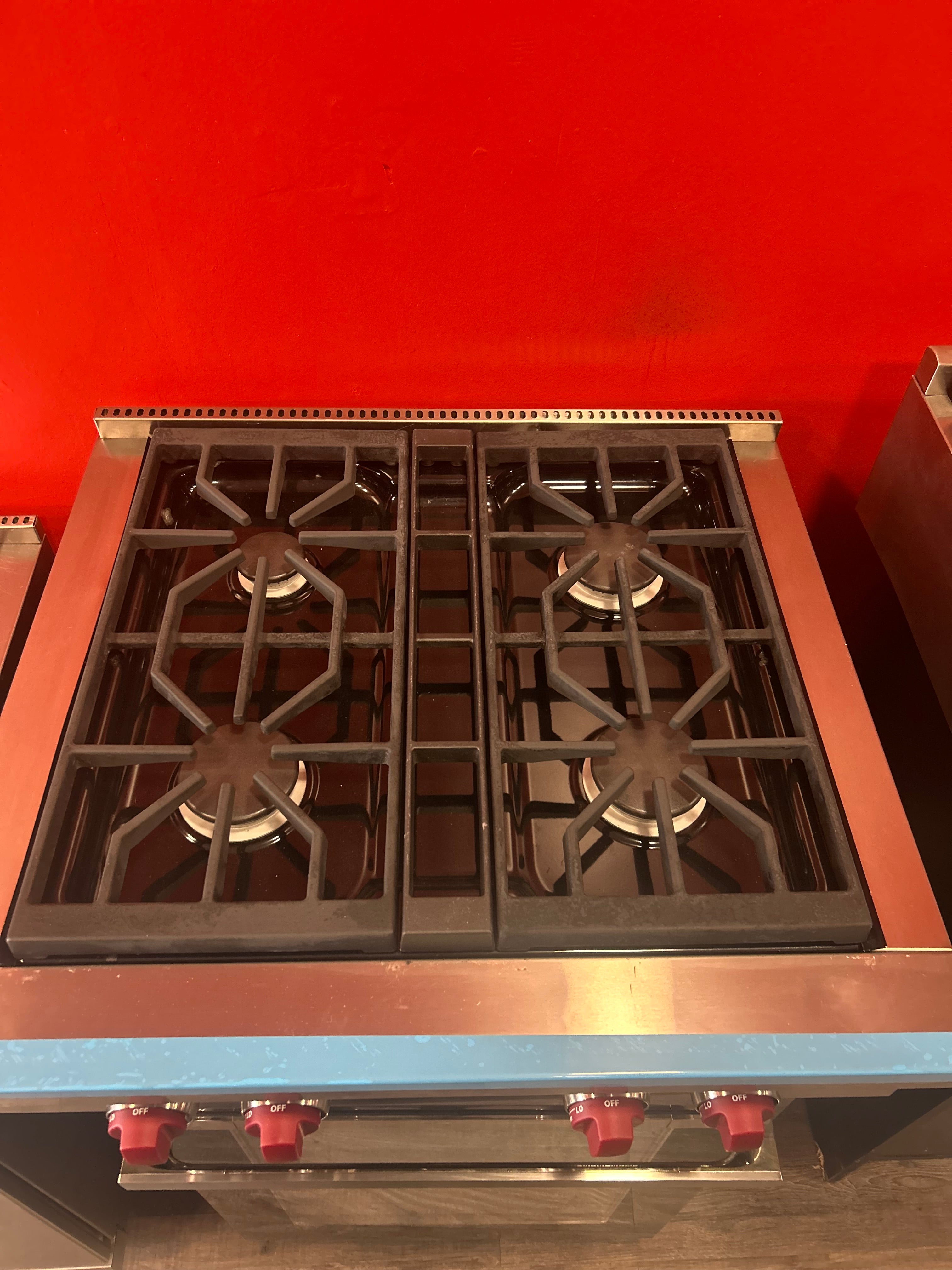 30" Wolf RangeTop